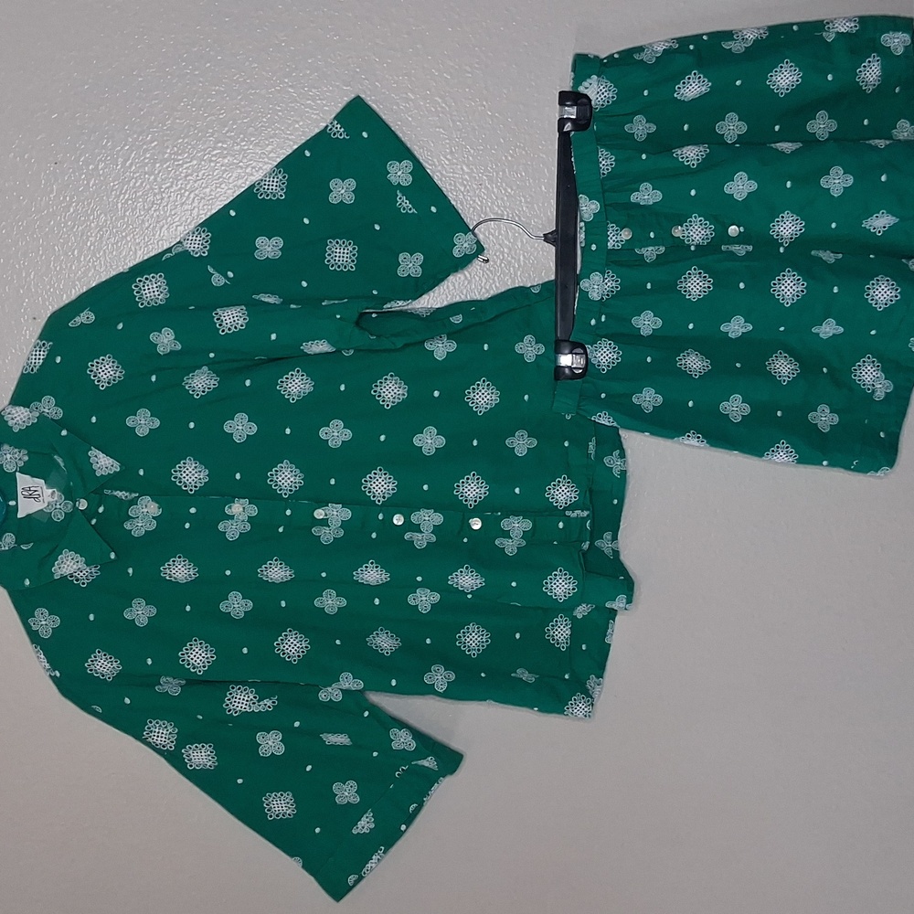 dRA Los Angeles Pajama Top & Shorts Green White Geo Embroidered Sleepwear Cotton